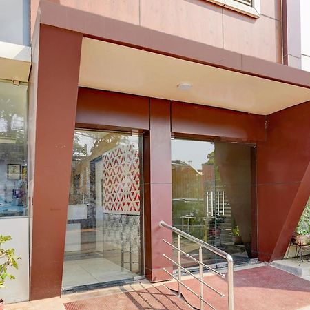 Super Hotel O Perungalathur Near Bus Stand Csennai Kültér fotó
