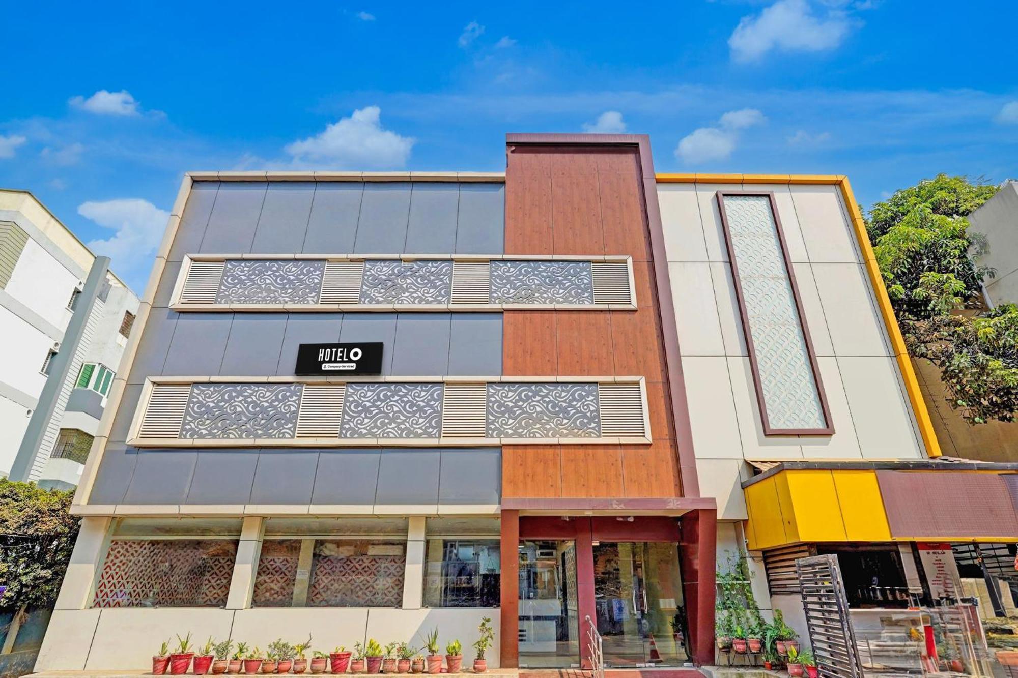 Super Hotel O Perungalathur Near Bus Stand Csennai Kültér fotó